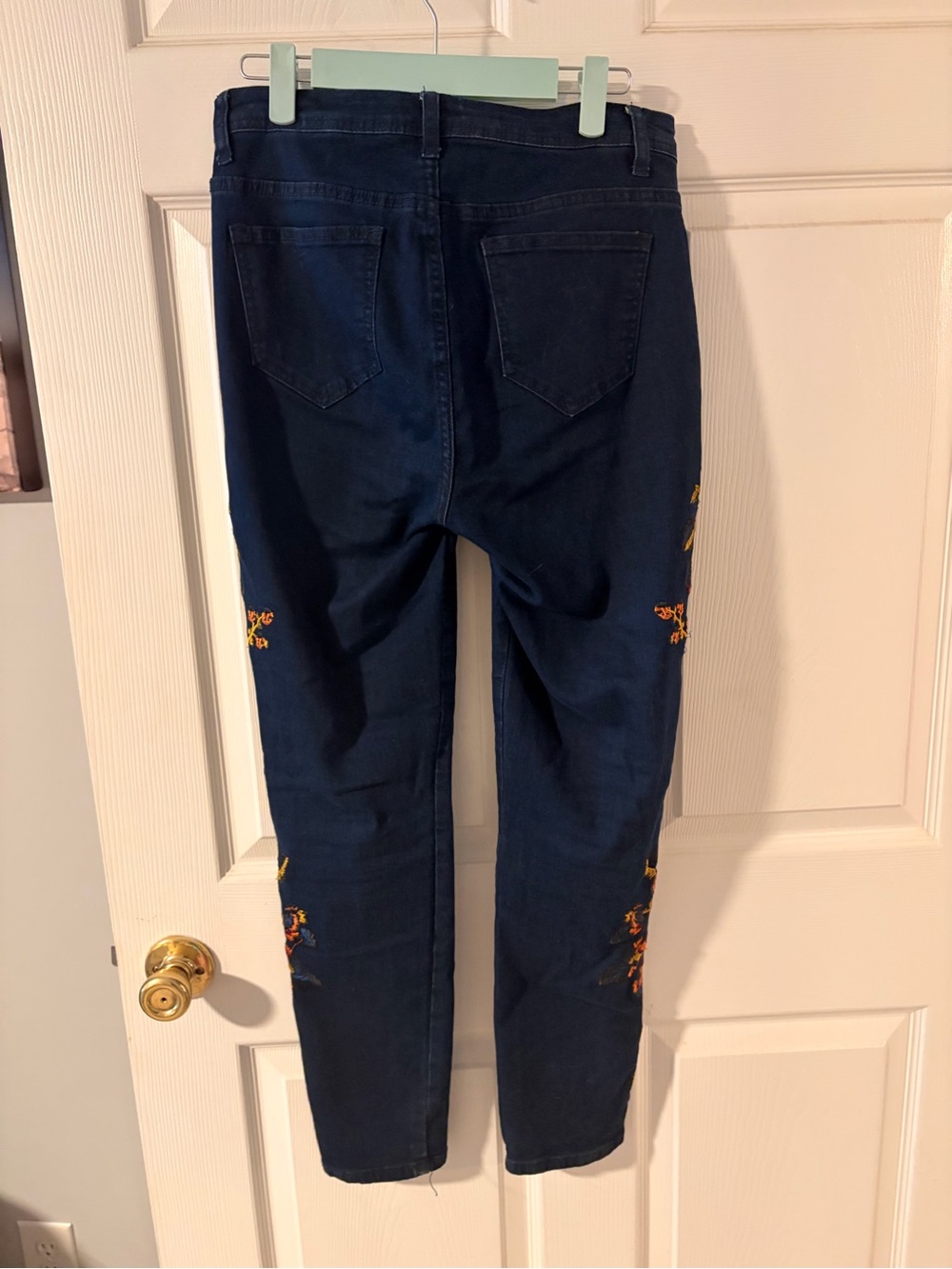VENUS Dark Blue Skinny Jeans with Embroidered Floral Detail - Picture 5 of 5